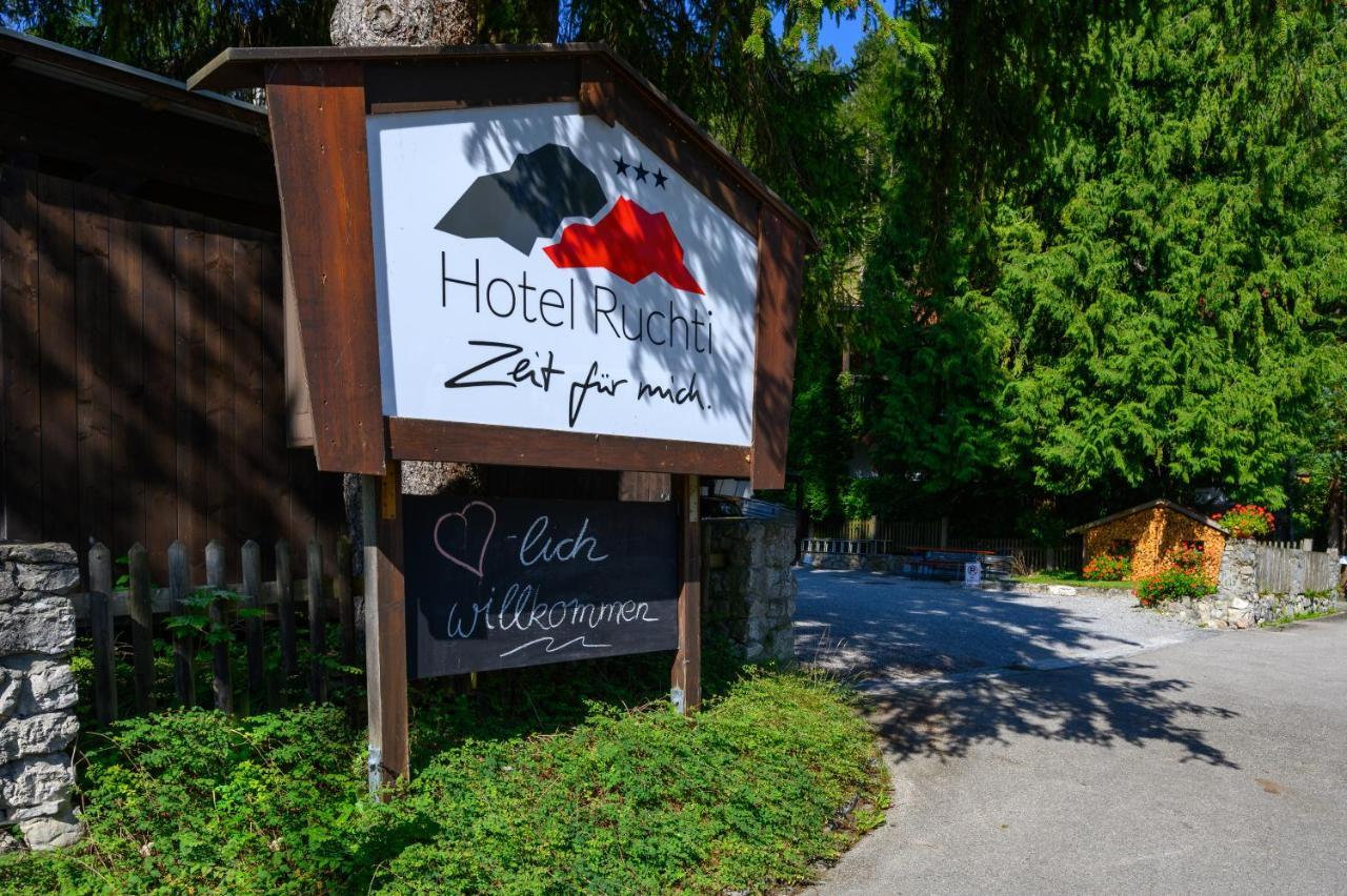 Hotel Ruchti - Zeit Fuer Mich Fussen Bagian luar foto